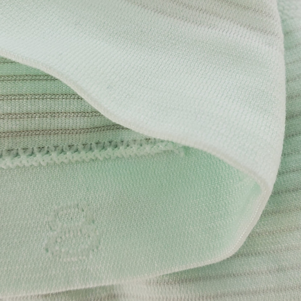 Lululemon Racerback 2.0 Tank Top - Picture 2 of 4